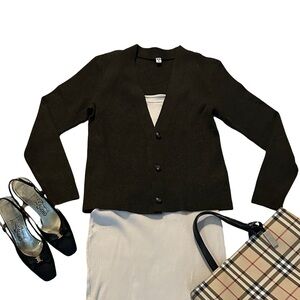 Uniqlo Khaki Green Sweater